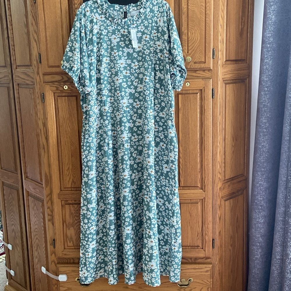 Green Floral Feminine Flowy Raglan Sleeve Ruffle Neck Summer Dress